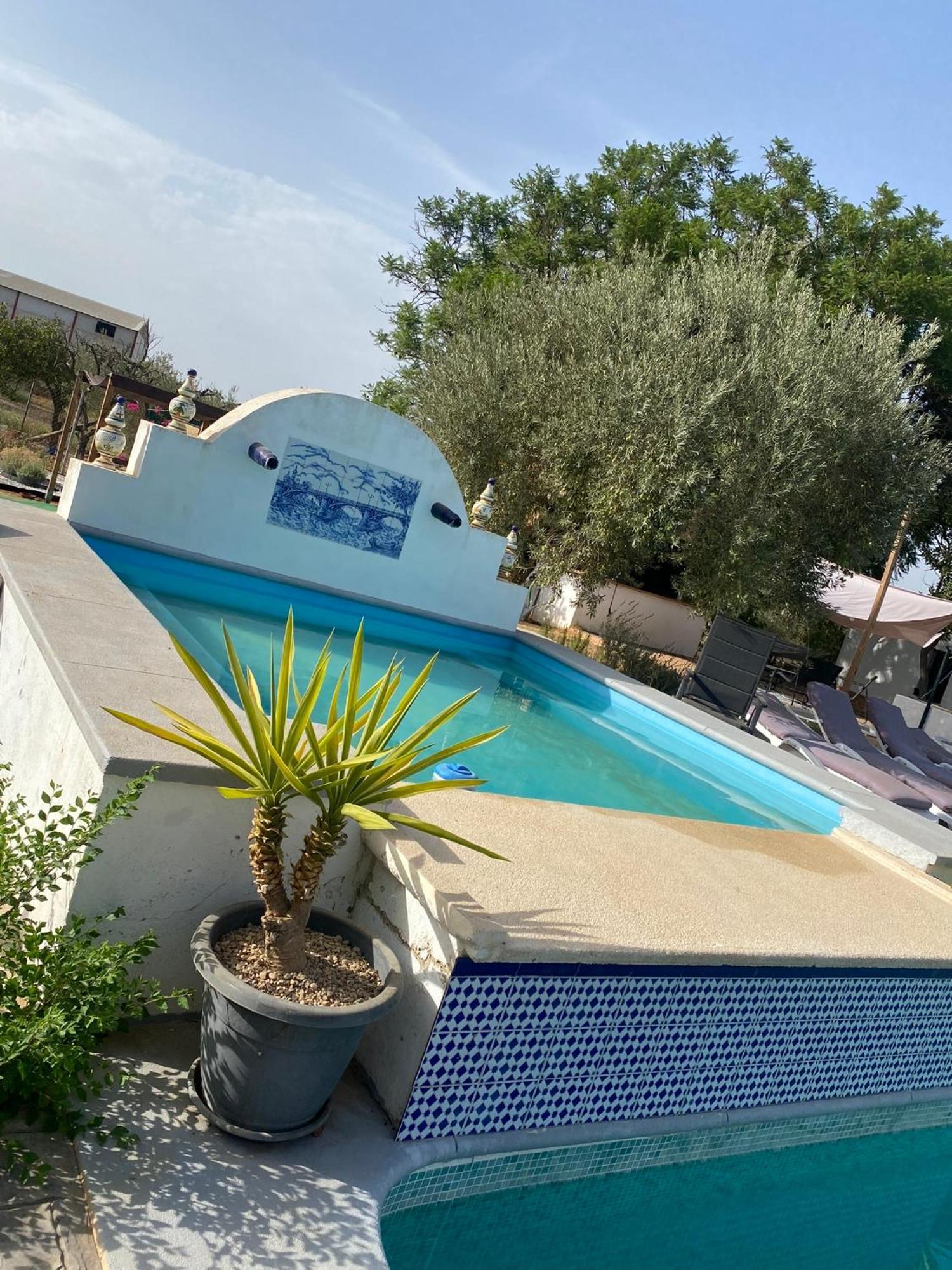 Casa Los Laureles Pilas Exteriör bild